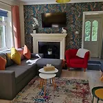 The Yoke And Self-catering Laois Pansiyon